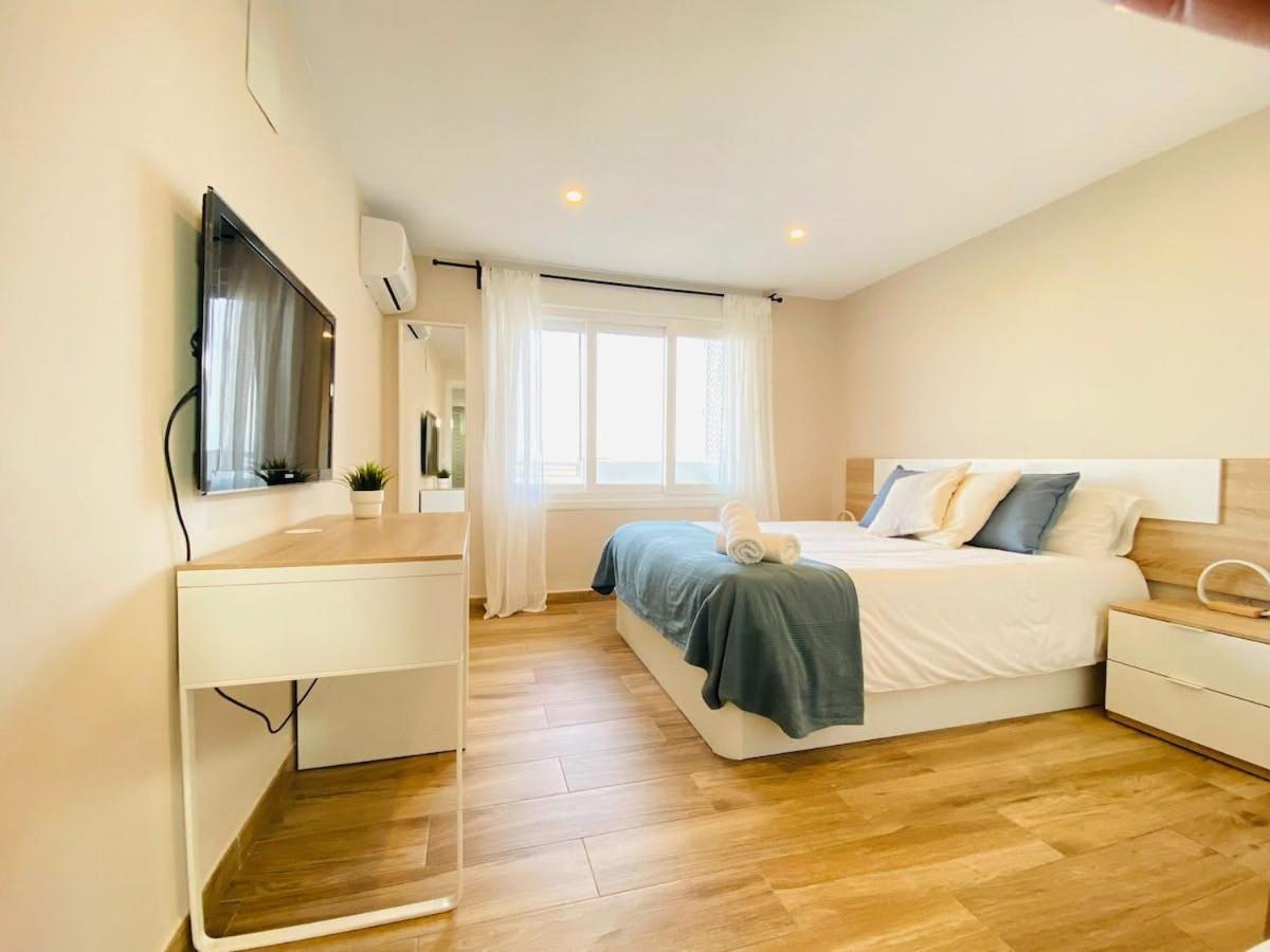 Moderno Apartamento Con Vistas Al Mar -베날마데나코스타 외부 사진