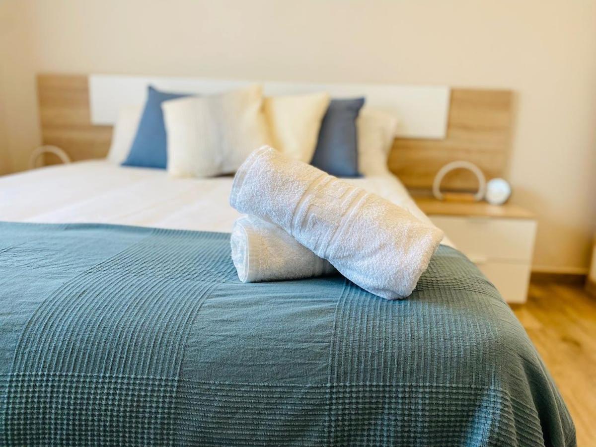 Moderno Apartamento Con Vistas Al Mar -베날마데나코스타 외부 사진
